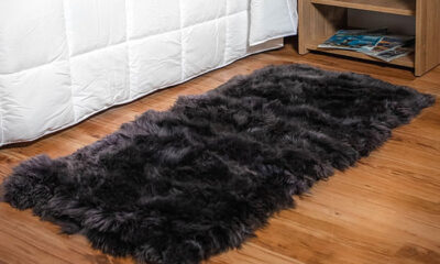 Bajada de cama Grande de cuero de oveja gris. BAJ 06