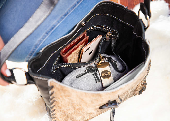 Cartera "Trenzada con Flecos Pelo". CART 02 - Imagen 5